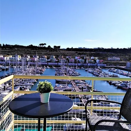 Daire Apartemento Da Marina *