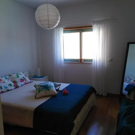 Apartemento Da Marina * Αλμπουφέιρα